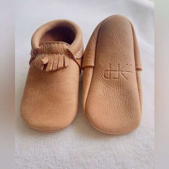 Freshly Picked Other - NWOB Freshly Picked Moccasins Tan Size 4